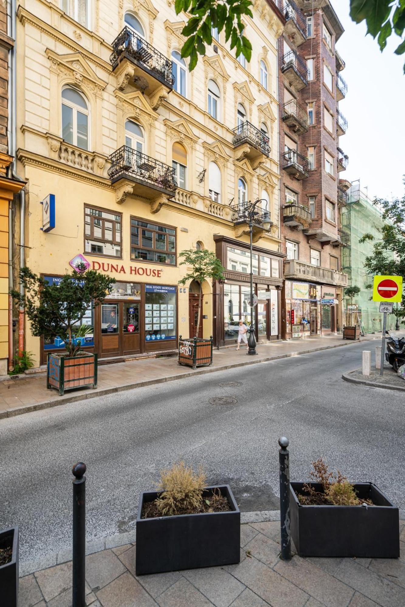Apartament Kiraly 33 - Hidden Gem - Location By Bqa *